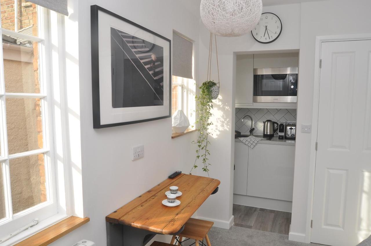 Bridge Street Apartments. Boutique Style Luxury, In The Heart Of Taunton. Exterior photo